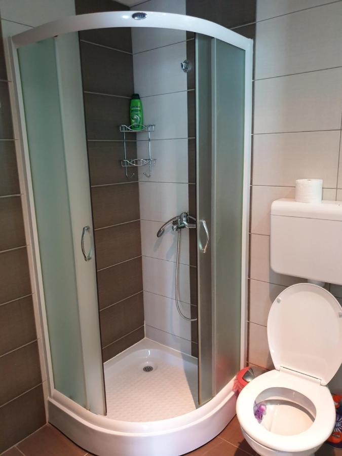 Lux Apartman Ristic 2 Soko Banja Esterno foto